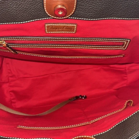 Large Dooney and Bourke tote - Picture 6 of 7